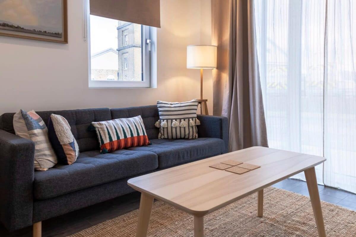 Contemporary 1 Bedroom Apartment In Ashford Άσφορντ Εξωτερικό φωτογραφία